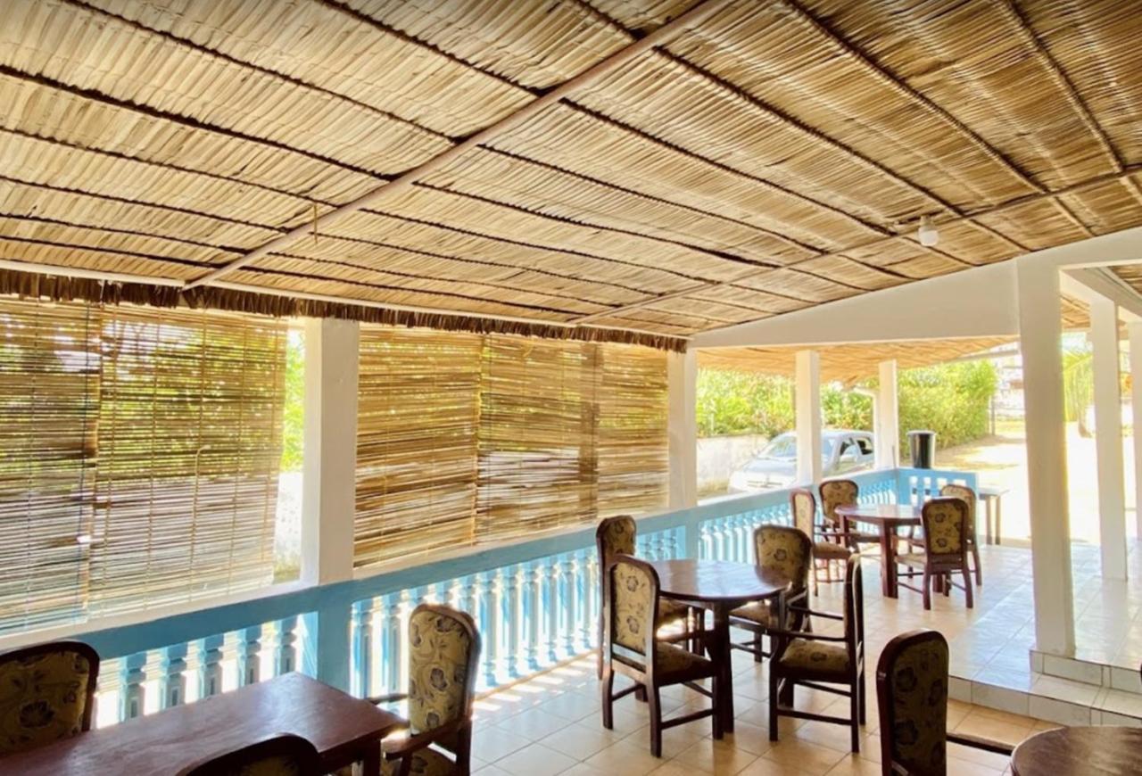 Le Dona Kribi Hotel Exterior photo