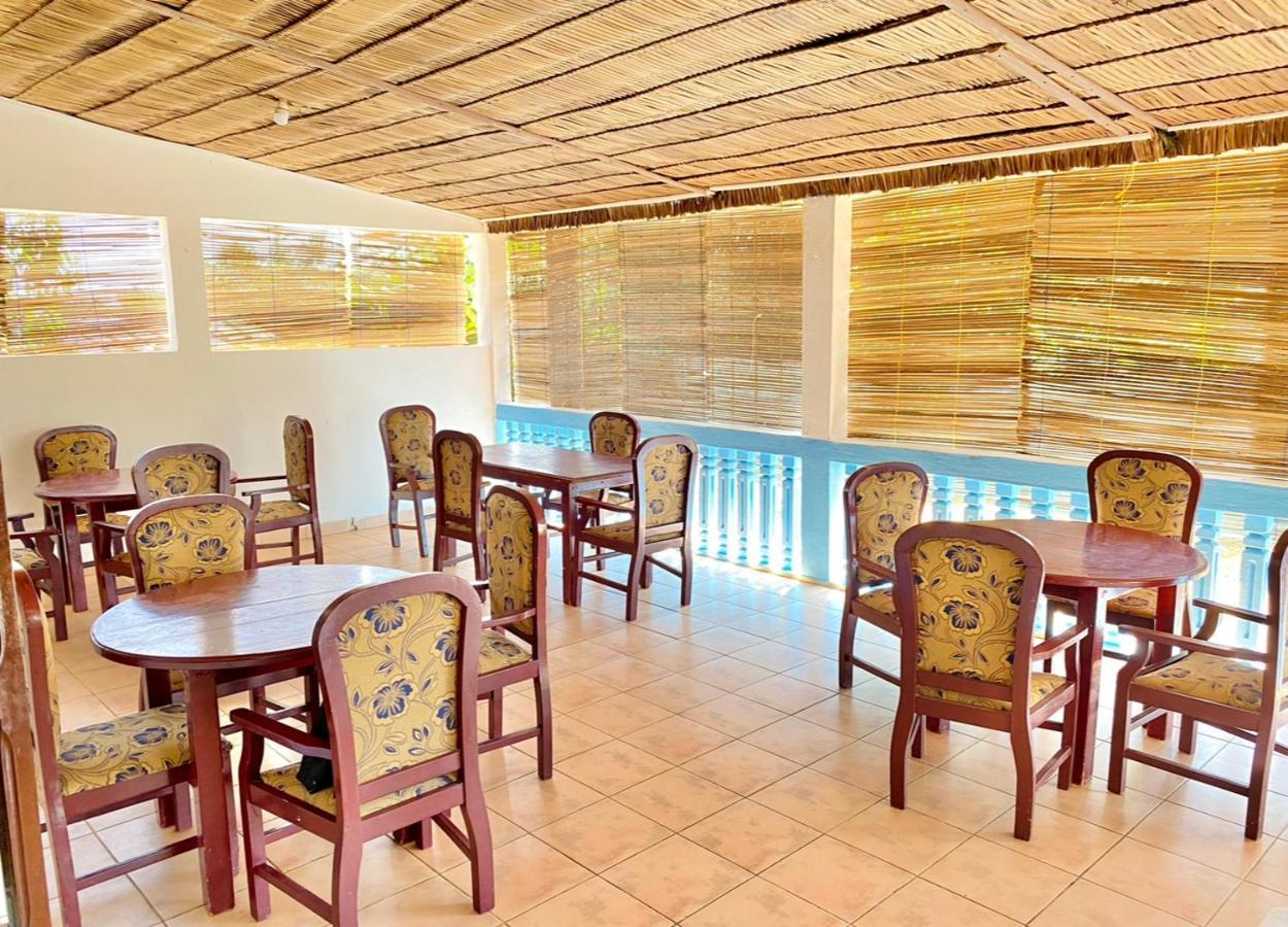 Le Dona Kribi Hotel Exterior photo